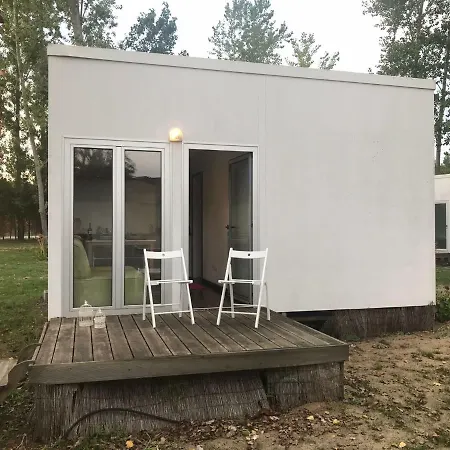 Pousio- Rural Appartments Kamp alanı